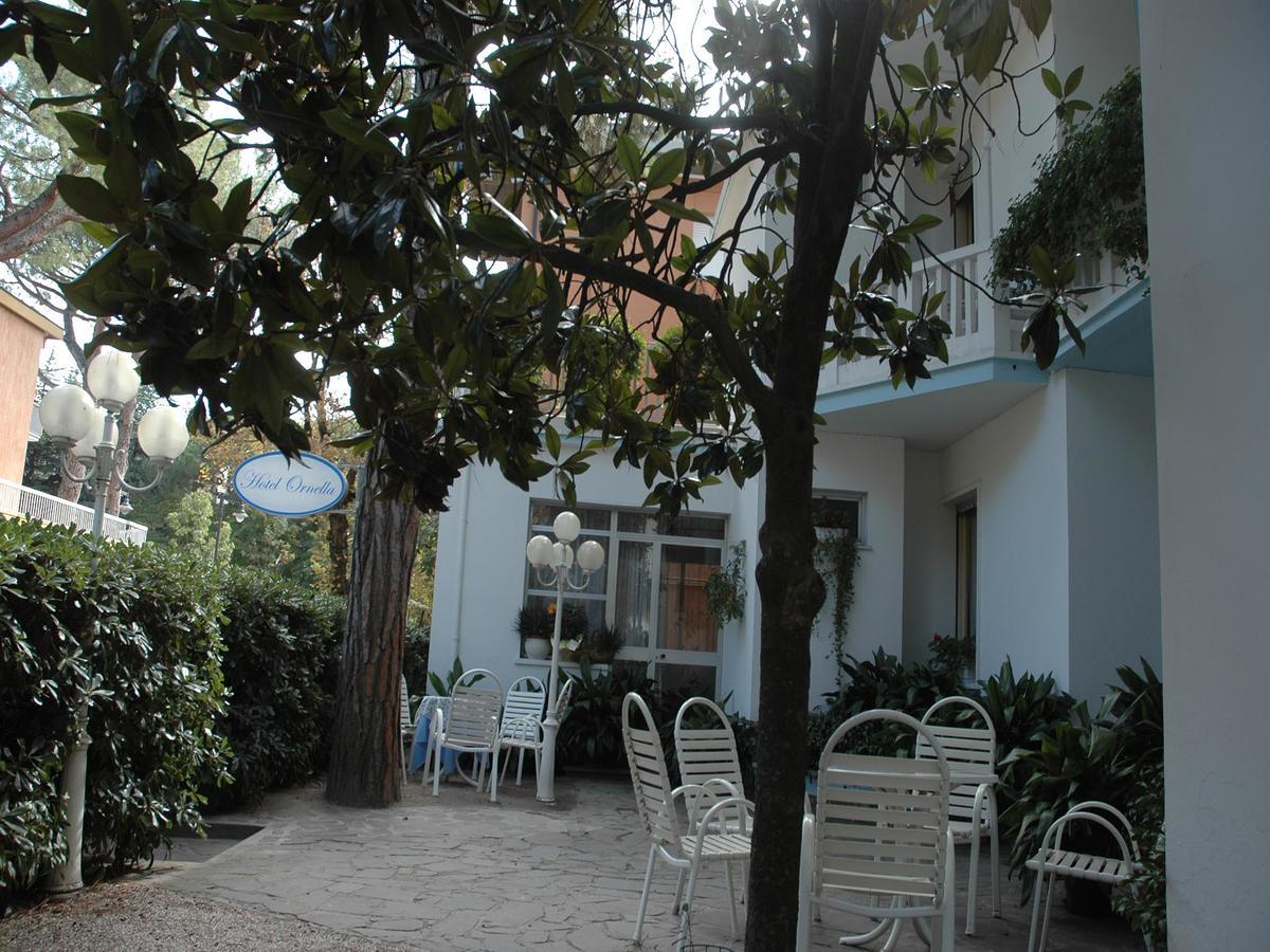 Hotel Pensione Ornella Cesenatico Exteriör bild